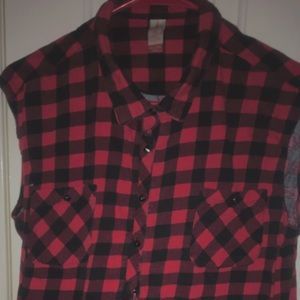 Sleeveless flannel